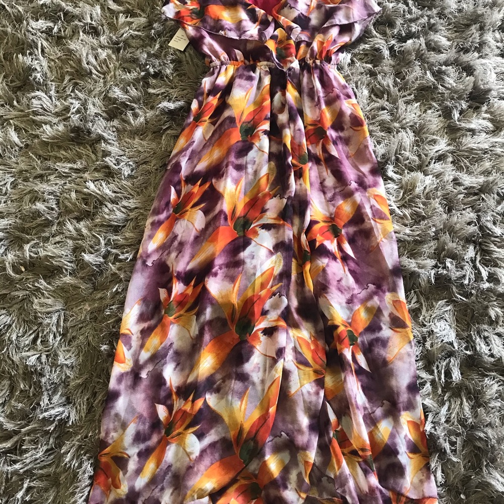 Dress - Picture 3 of 4